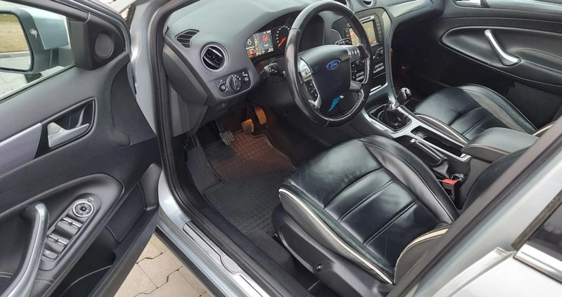 Ford Mondeo cena 31900 przebieg: 222000, rok produkcji 2014 z Mrągowo małe 562